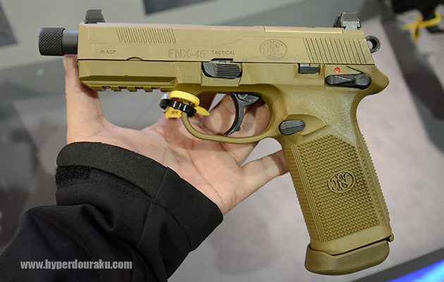 FNX-45タクティカル