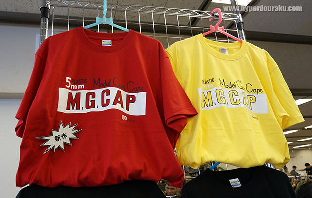M.G. CAPのTシャツ