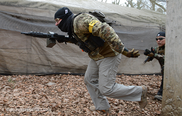 一気に敵陣に飛び込む
