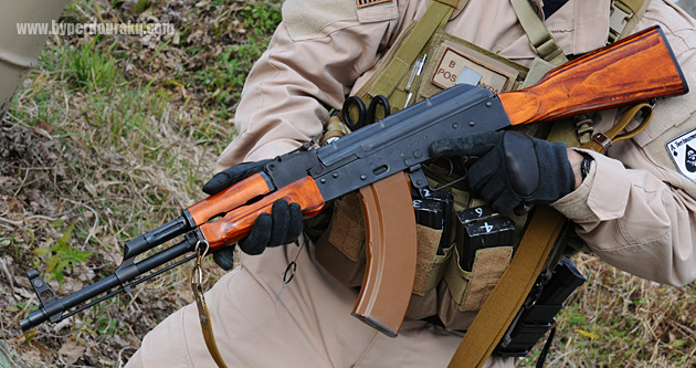 AKM 電動ガン LCT Airsoft エアガンレビュー