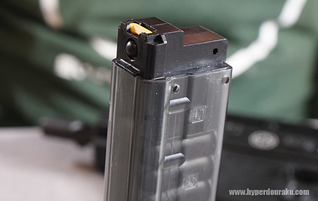 マガジンの給弾口