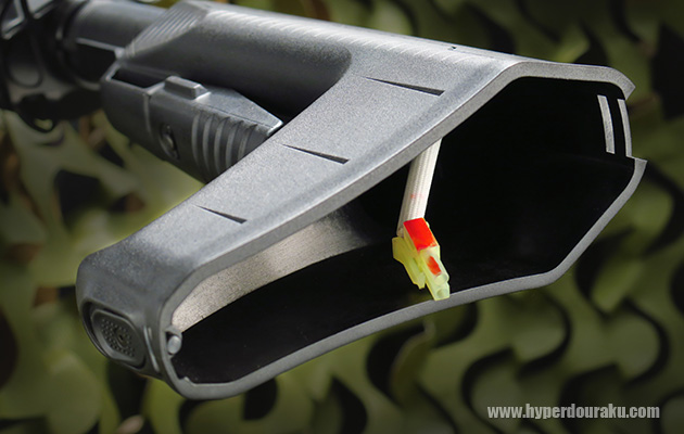 バッテリーの収納部