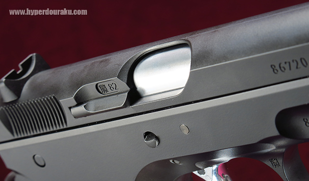 エジェクションポート