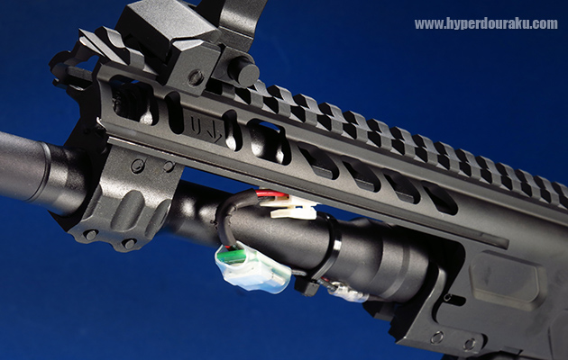 スペースは非常にタイト