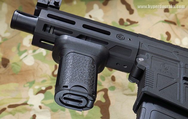 フォアグリップ