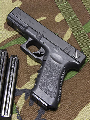 グロック18C 東京マルイ 電動ハンドガン GLOCK18C エアガンレビュー