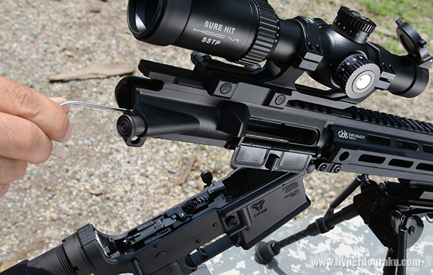 付属の長いレンチ