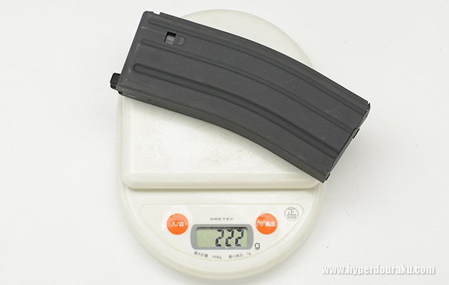 空マガジンの単体重量は222g