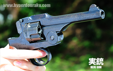 評判良い 日本軍　旧日本軍　二十六年式　拳銃嚢　ホルスター 個人装備