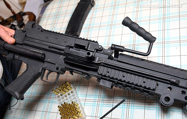 リターンスプリング