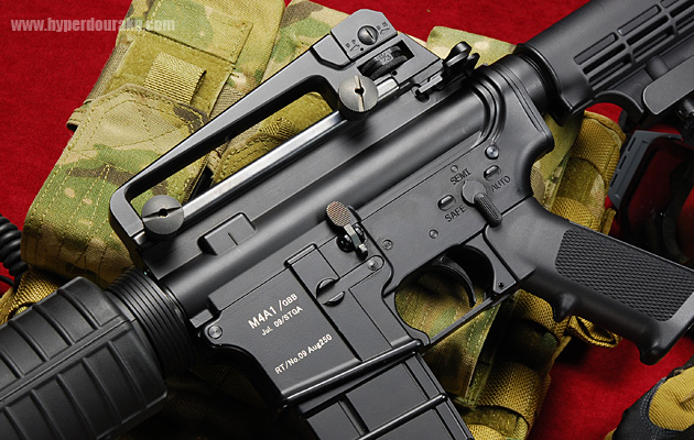 レシーバー左側面