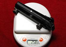 キャリングハンドルは258g