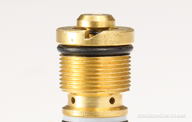 スクリューの溝