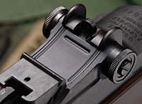 M14 リアサイト 収納時