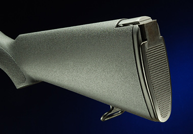 バットストックは金属製