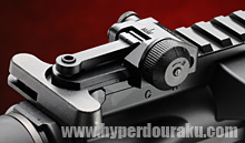 リアサイト　折りたたみ時