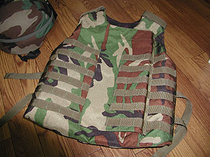 素材はコーデュラナイロン