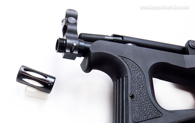 フラッシュハイダー取り外し