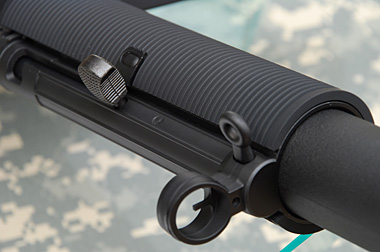 コッキングレバーも脱落しやすい