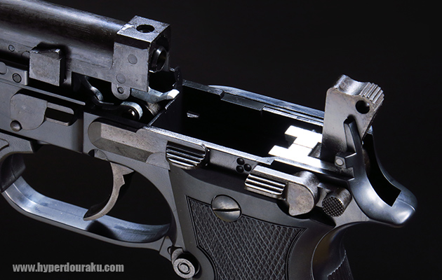 スライドを外す