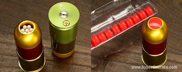 弾頭部の大きな穴にBB弾をジャラジャラ