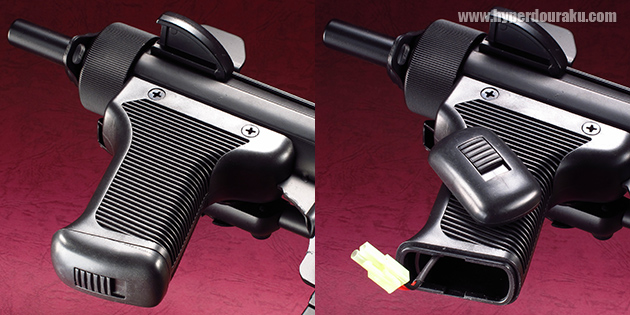 バッテリーはフォアグリップ内