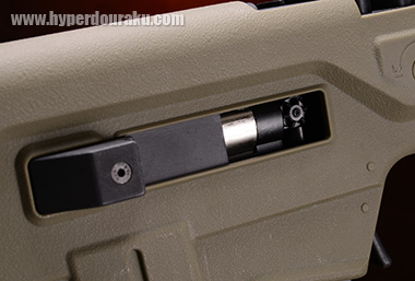 ダミーボルトが後退しロック