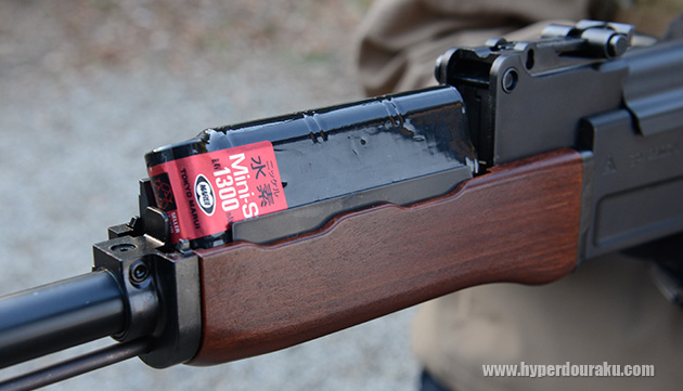 ニッケル水素バッテリー