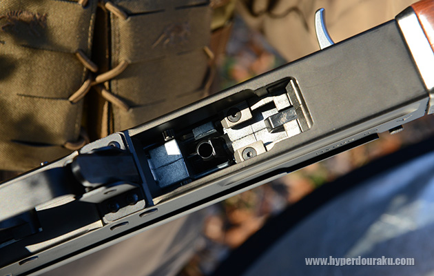 レシーバー下側