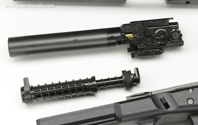 アウターバレルは樹脂製