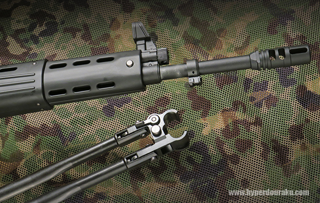 銃身に直接挟み込む