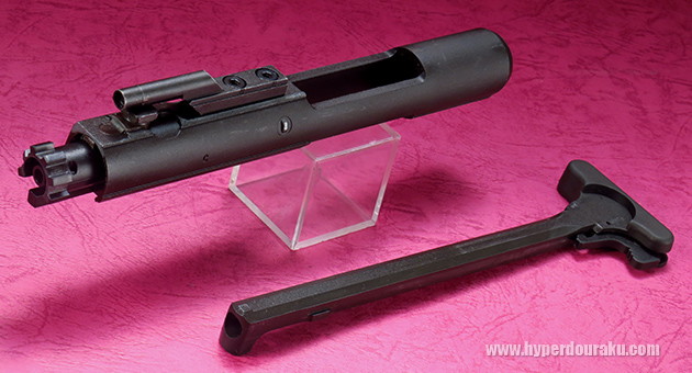 ボルトキャリア　チャージングハンドル