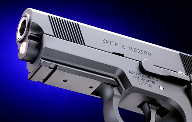 小気味良い、スピード感にあふれた
ブローバックアクション