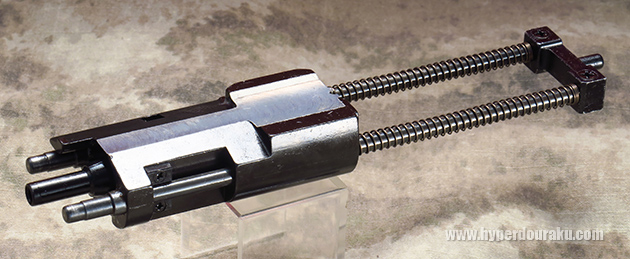 独特な形状のボルト