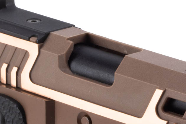 エジェクションポート