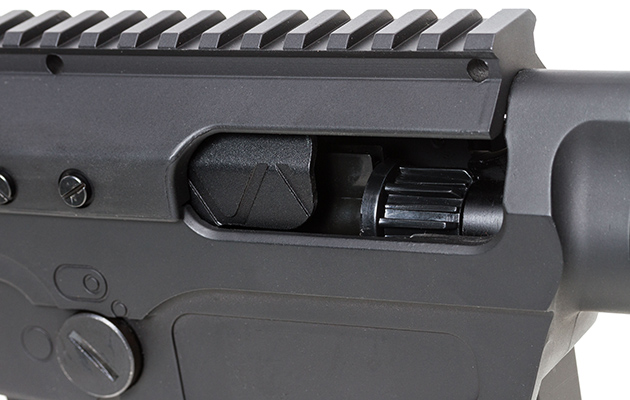 エジェクションポート