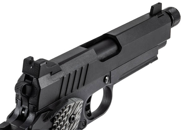 トライカットトップ