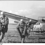 緑の悪魔と恐れられたエリート部隊「降下猟兵」の戦い