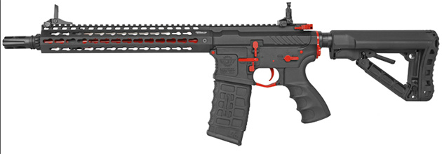 レッドのアクセント