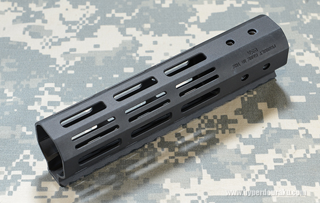 底面にもM-LOKスロット