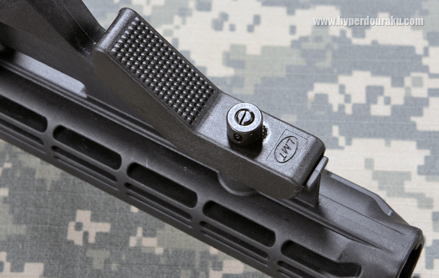 伸縮用のレバー