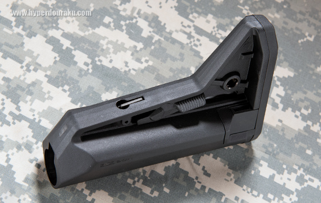 スプリングはシリコンクロム鋼製