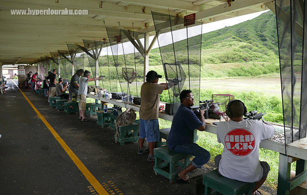 土日で賑わうホノルルのレンジ