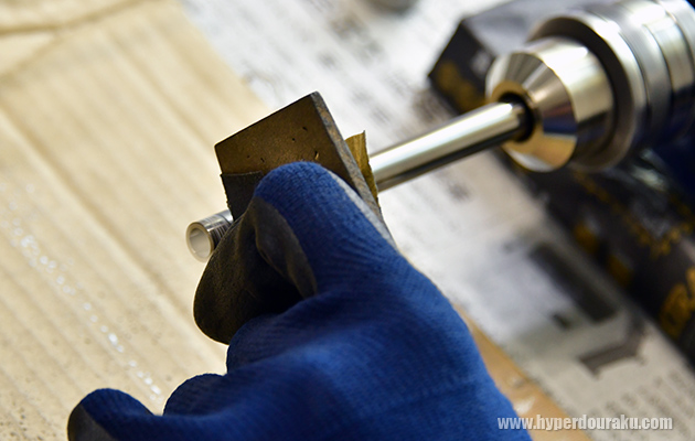 仕上げ工程は手作業