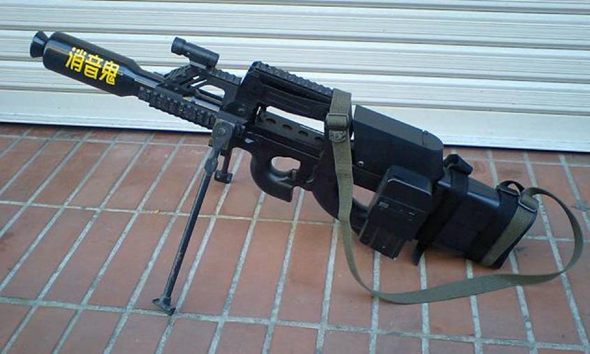 WWII 軽機関銃 電動ガン　改造バイポット搭載／迫力　サバゲー　写真撮影 WWII 軽機関銃 電動ガン 改造バイポット搭載／迫力 サバゲー