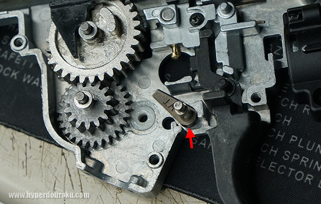 逆転防止ラッチ