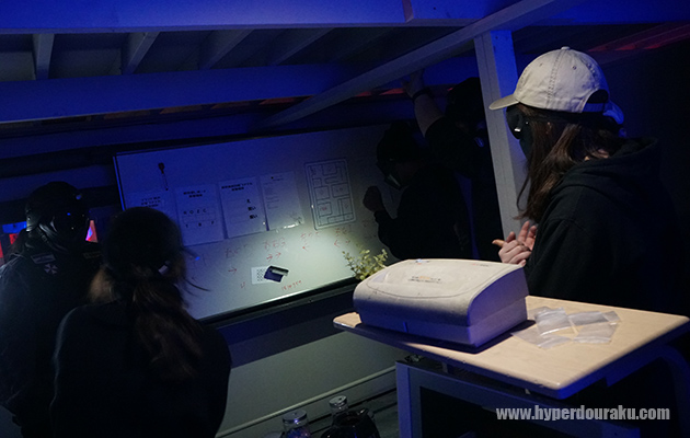 地下のミッションルーム