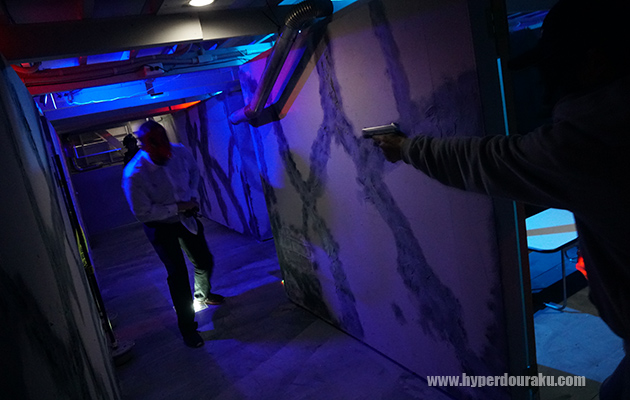 ゾンビを足止め