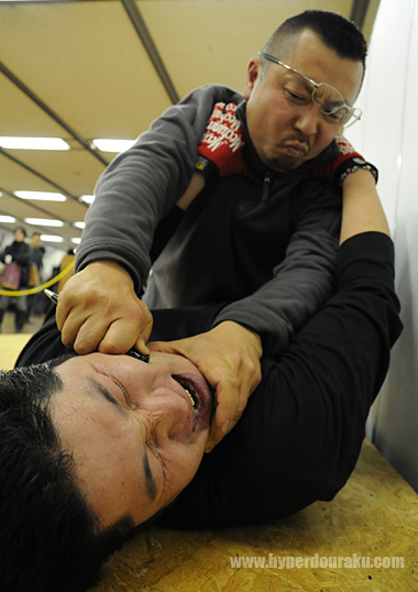 痛いところをぐりぐり