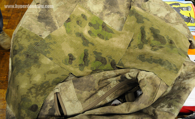 A-TACSのフォレストグリーンのサンプル生地